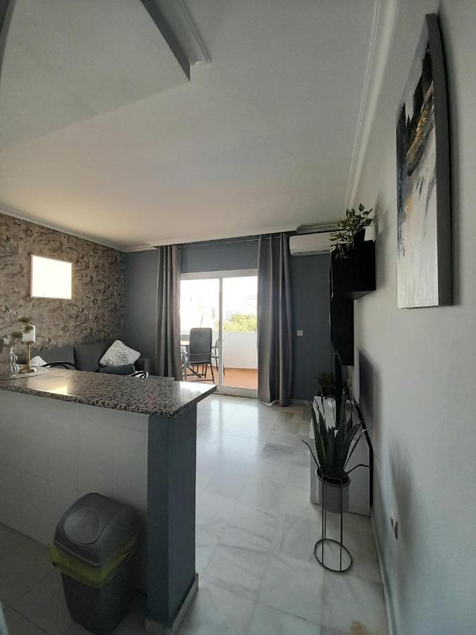 Nice Apartment Near The Beach Fuengirola Esterno foto