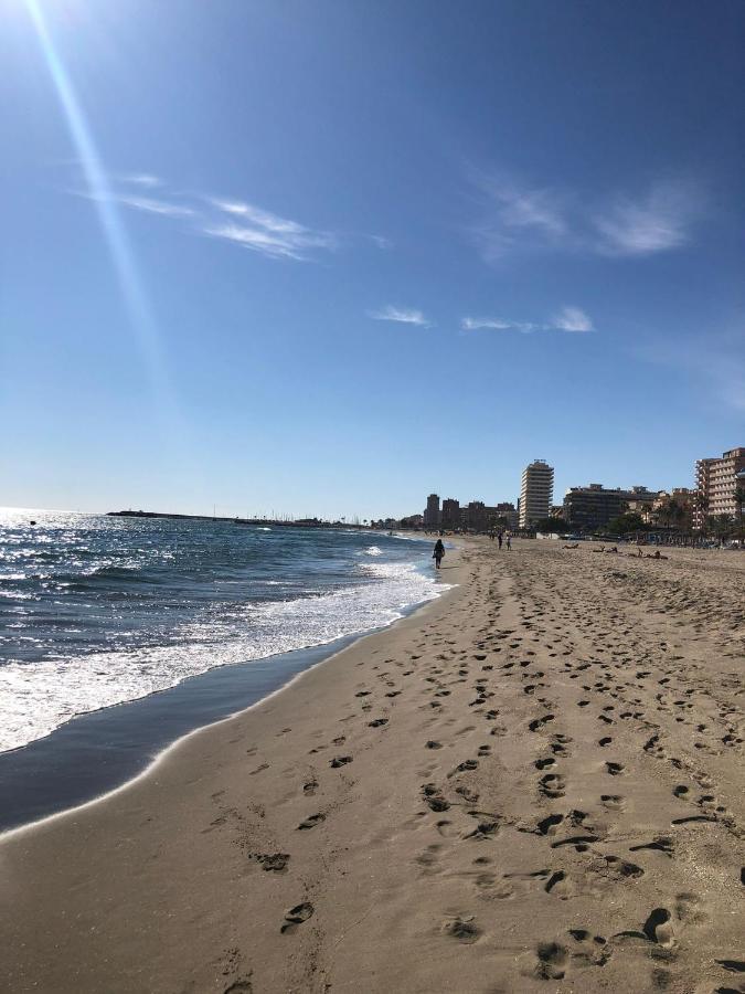 Nice Apartment Near The Beach Fuengirola Esterno foto