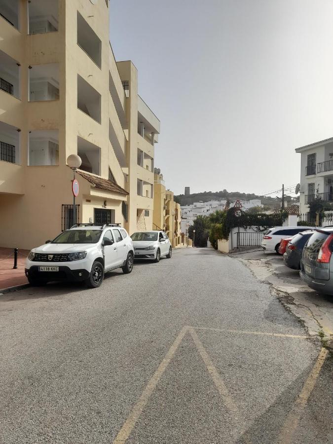 Nice Apartment Near The Beach Fuengirola Esterno foto